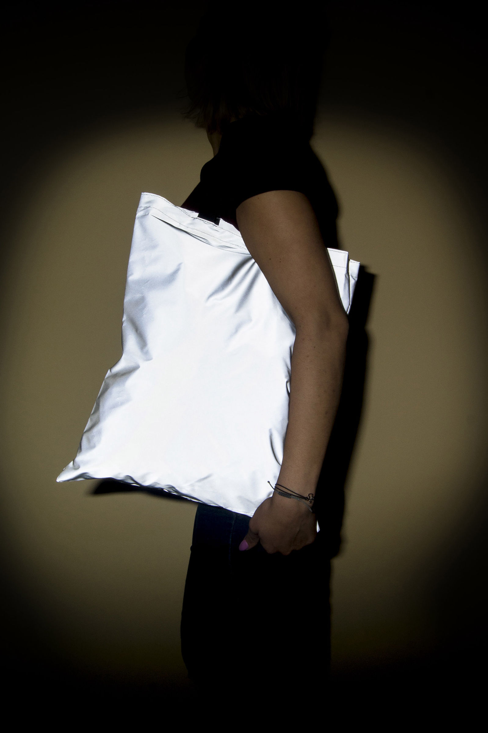 Be safe with reflective shopping bag
